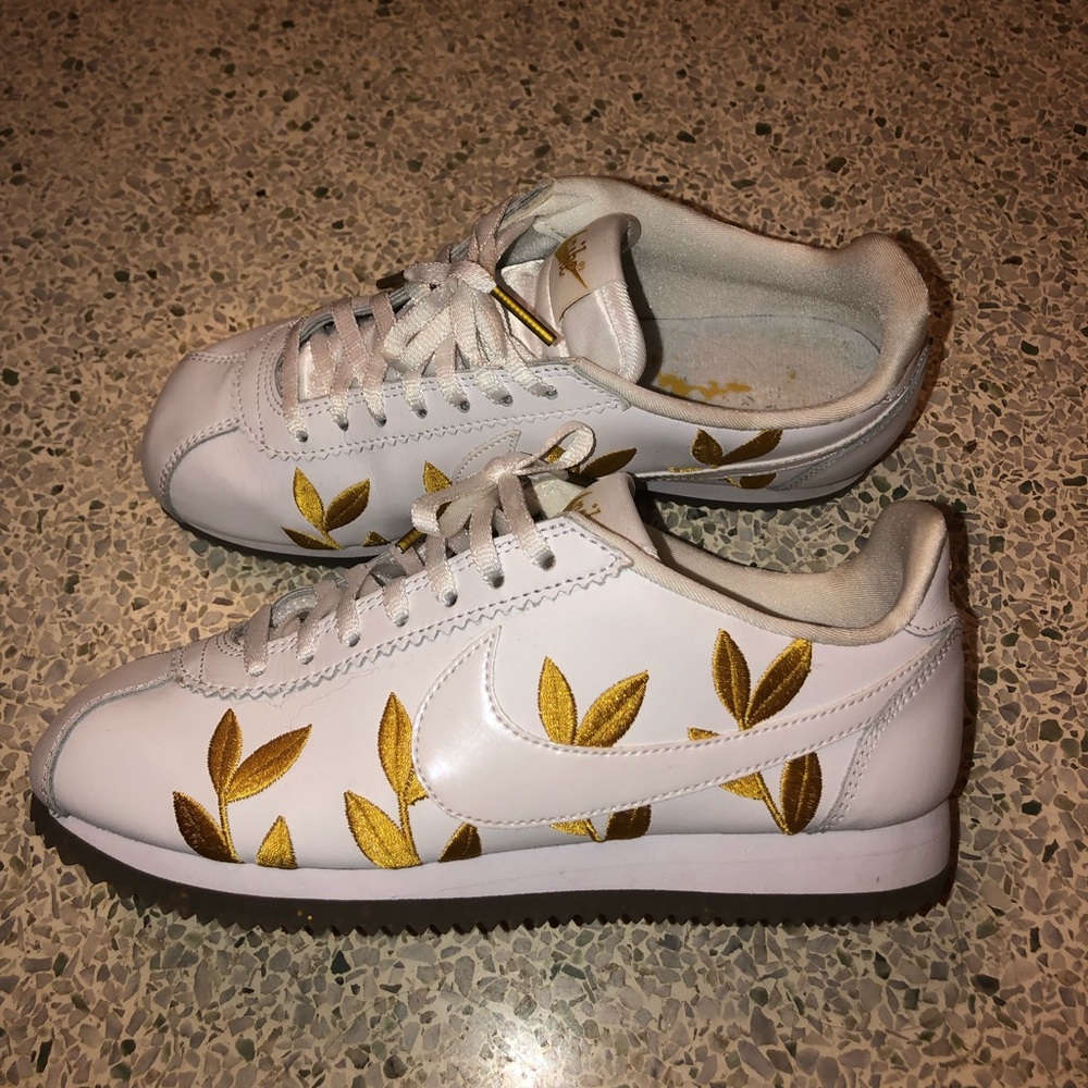 Golden Leaf Nike Cortez